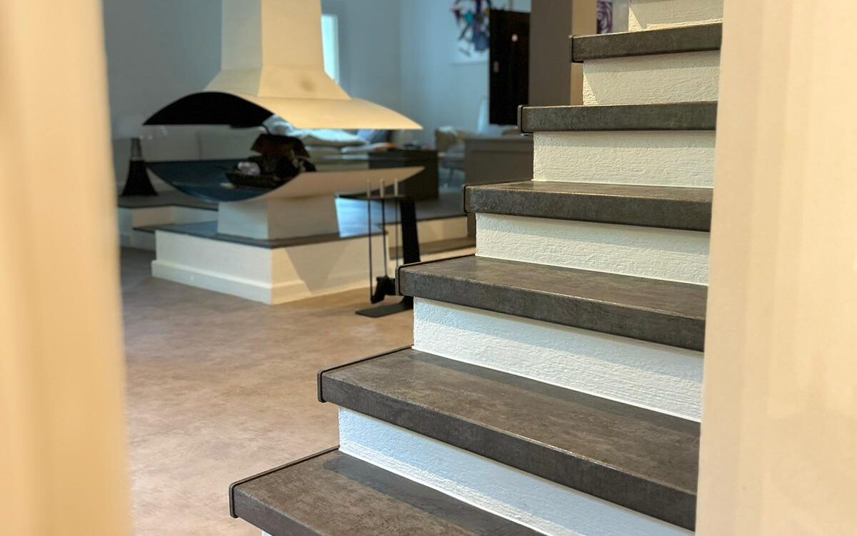 COPIE DE COPIE DE 2BA8A8A5 9135 414D AC91 C8A0899B619D 1 1200X750 | L’Atelier Des Marches Il vaut mieux Rénover/Habiller que remplacer son escalier✨🛠 Aubagne