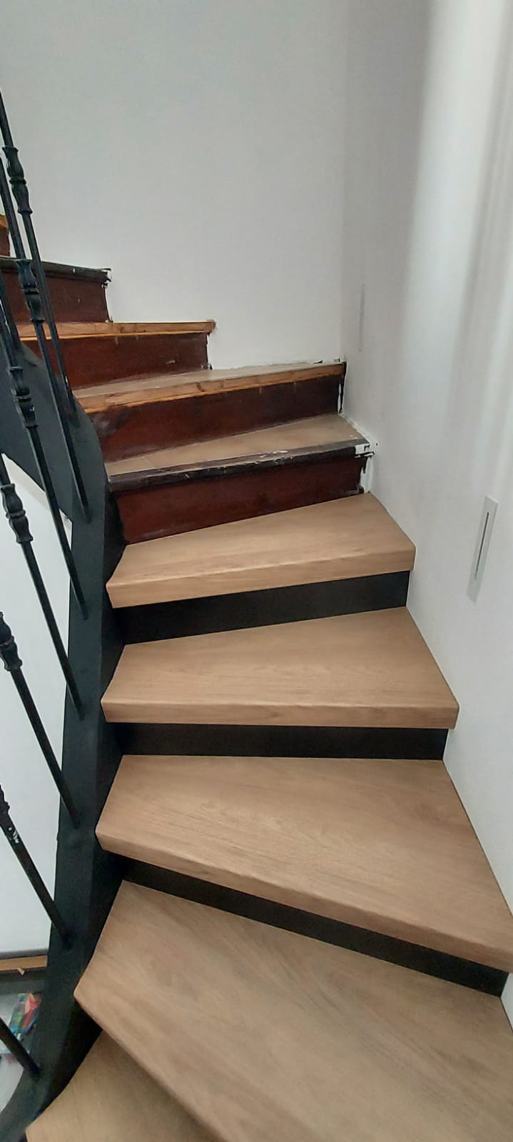 JEHAN 1 | L’Atelier Des Marches Habillage et rénovation d’escaliers à Salon de Provence Pennes-Mirabeau 0