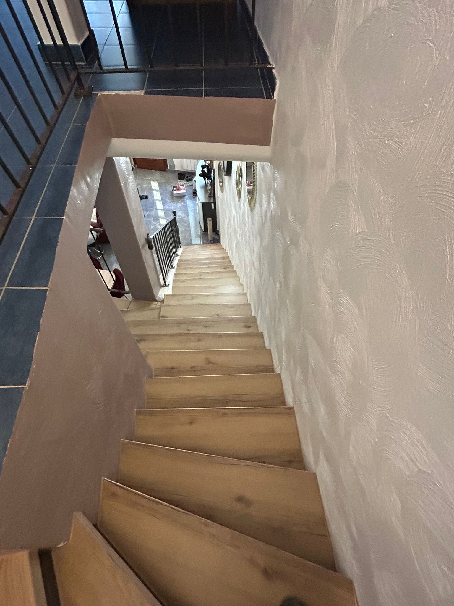 MEZZASALMA 11 | L’Atelier Des Marches Habillage et rénovation d’escaliers à Vitrolles Gardanne 10
