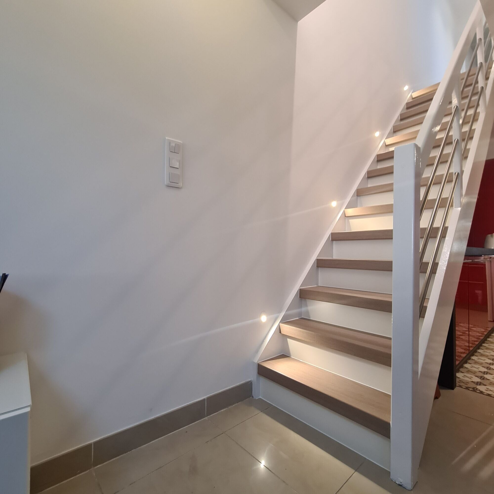 Habillage et r&eacute;novation d&rsquo;escaliers &agrave; Marseille La Ciotat