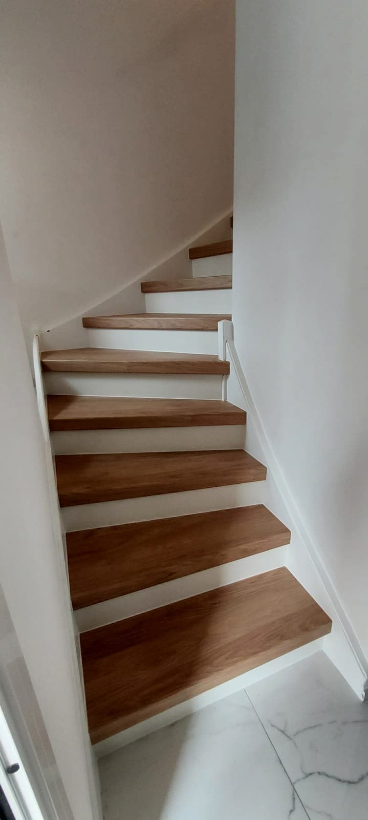HABILLER ESCALIER | L’Atelier Des Marches Habillage d’escaliers et rénovation par recouvrement près d’Aubagne et Martigues La Ciotat 7