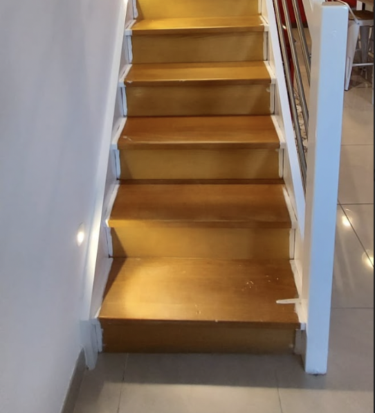 Pourquoi votre escalier en bois fait du bruit ? Gardanne 0