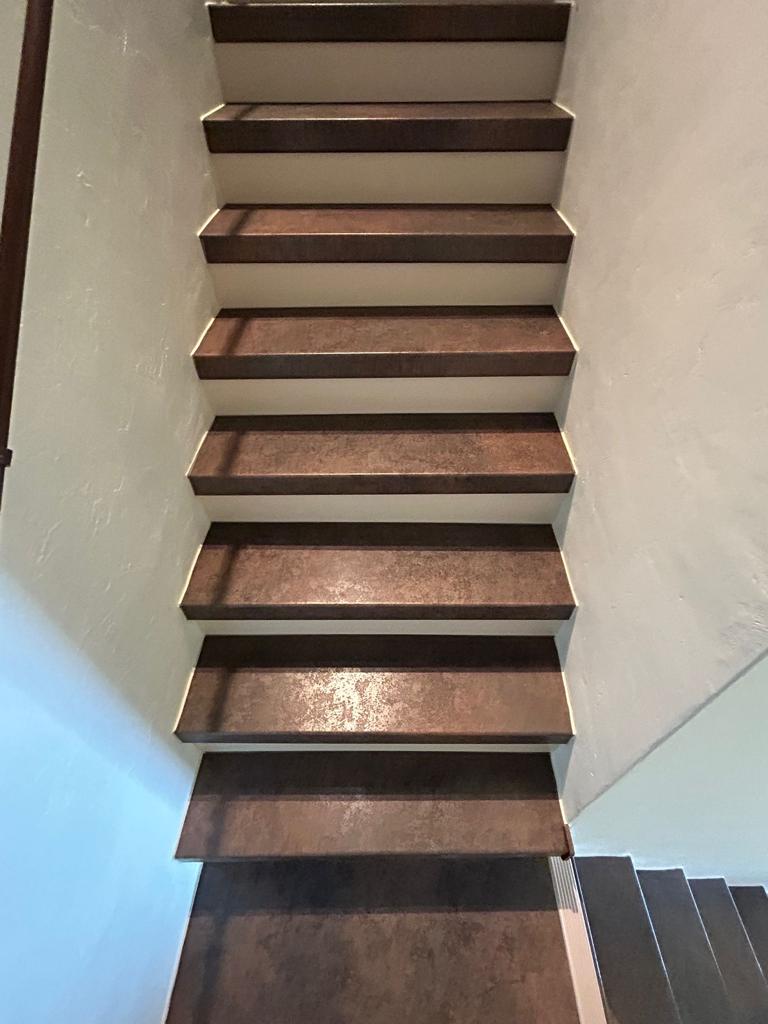 Habillage et r&eacute;novation d&rsquo;escaliers &agrave; Cavaillon Pennes-Mirabeau
