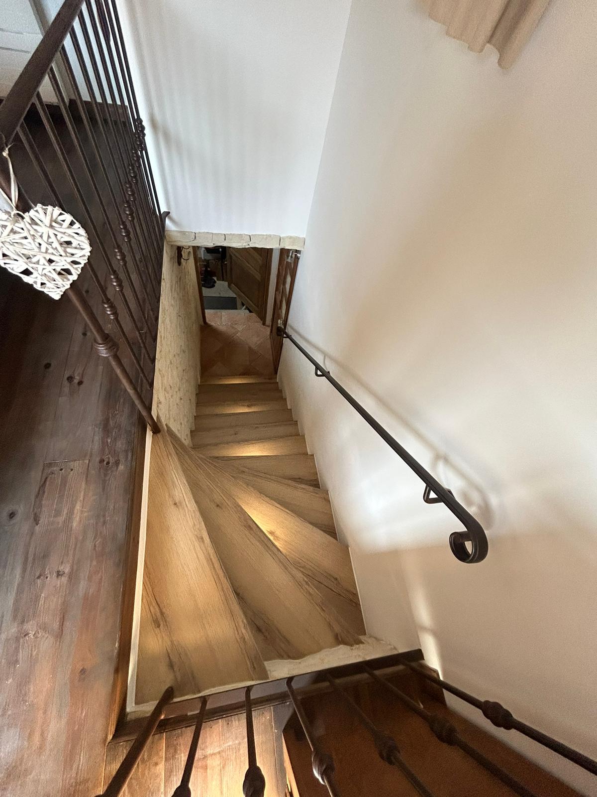 90283456 1513 45DF 8ADF 095C277610E2 | L’Atelier Des Marches Habillage et rénovation d’escaliers à La Ciotat Pennes-Mirabeau 1