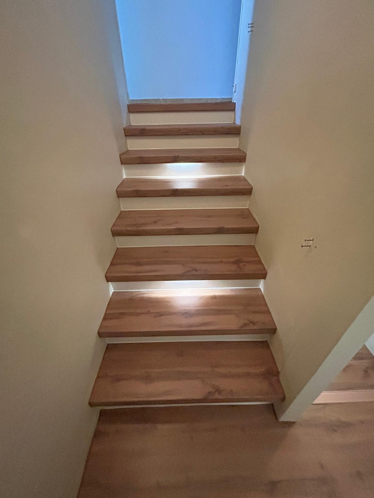 Habillage et r&eacute;novation d&rsquo;escaliers &agrave; Toulon Aubagne