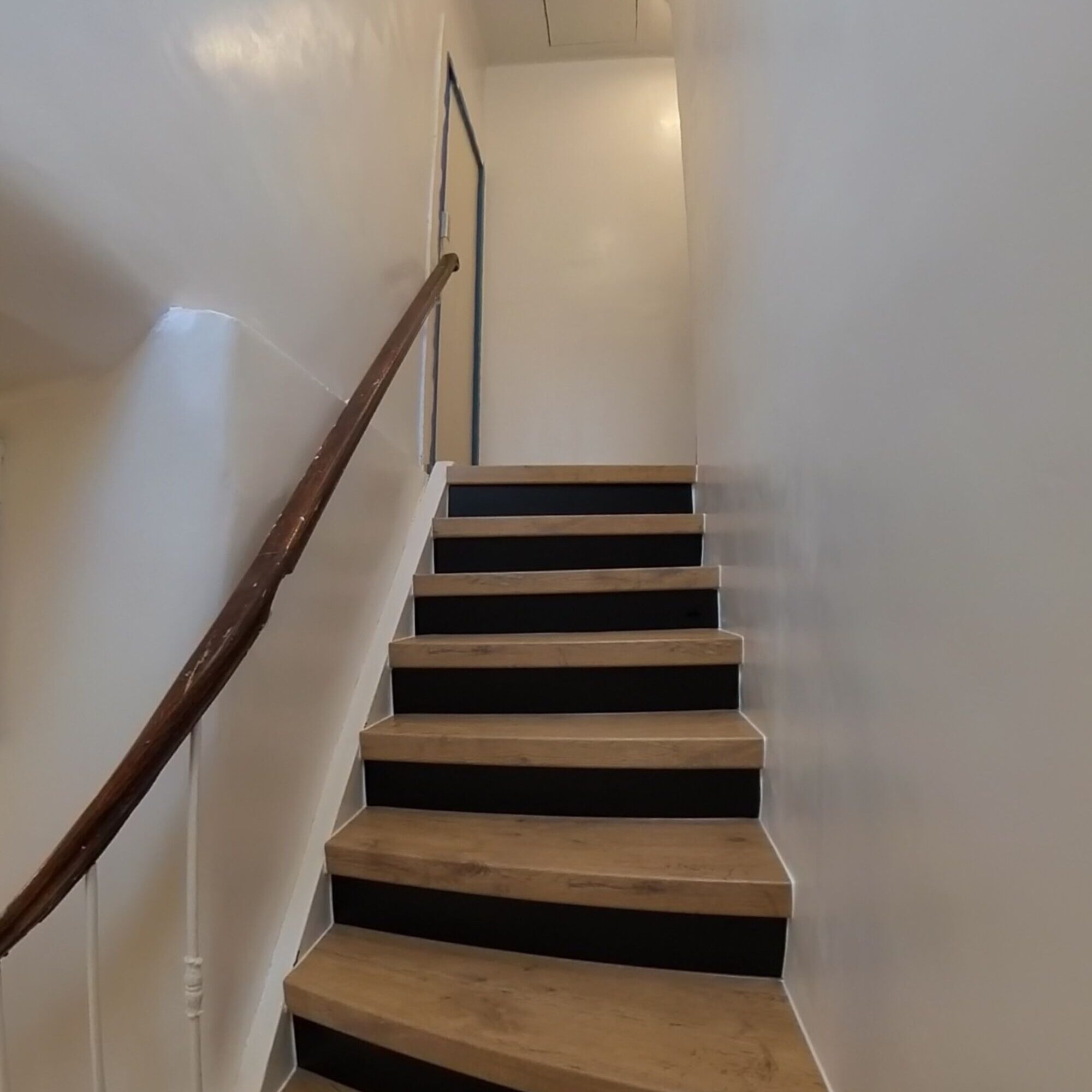 Habillage et r&eacute;novation d&rsquo;escaliers &agrave; Toulon Marseille