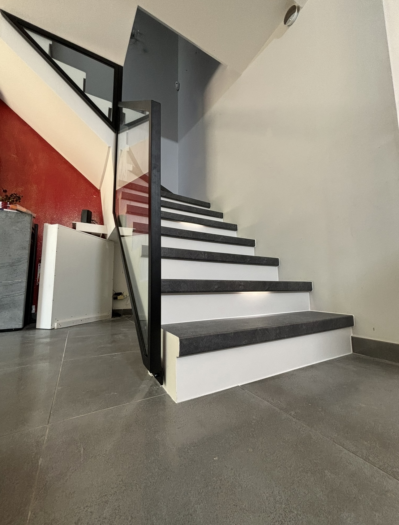 Habillage et r&eacute;novation d&rsquo;escaliers &agrave; Vitrolles Marignane