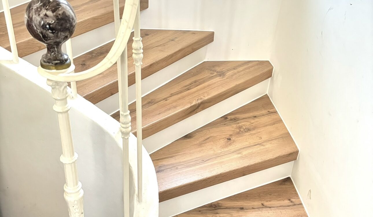 IMG_0585 1290X750 | L’Atelier Des Marches 🔧 Un vieil escalier, un vrai danger : pensez rénovation avec le monobloc HDF signé L’atelier des marches Marignane