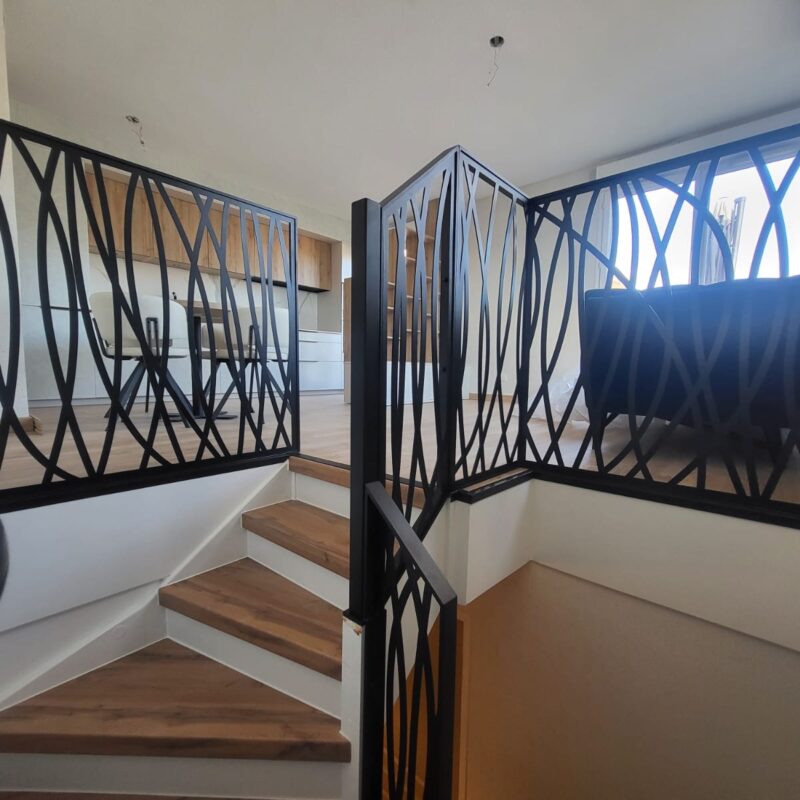 🔧 Pourquoi r&eacute;nover plut&ocirc;t que remplacer son escalier ? Pennes-Mirabeau