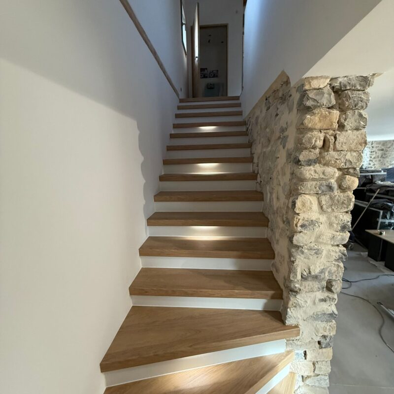 🏡 L&rsquo;importance de l&rsquo;escalier dans votre d&eacute;coration int&eacute;rieure Aix-en-Provence