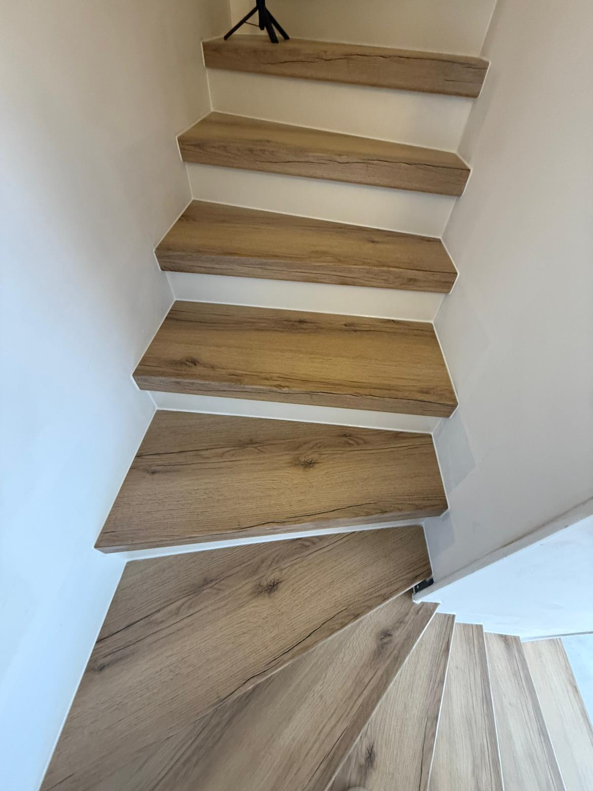 Habillage et r&eacute;novation d&rsquo;escaliers &agrave; Toulon Martigues
