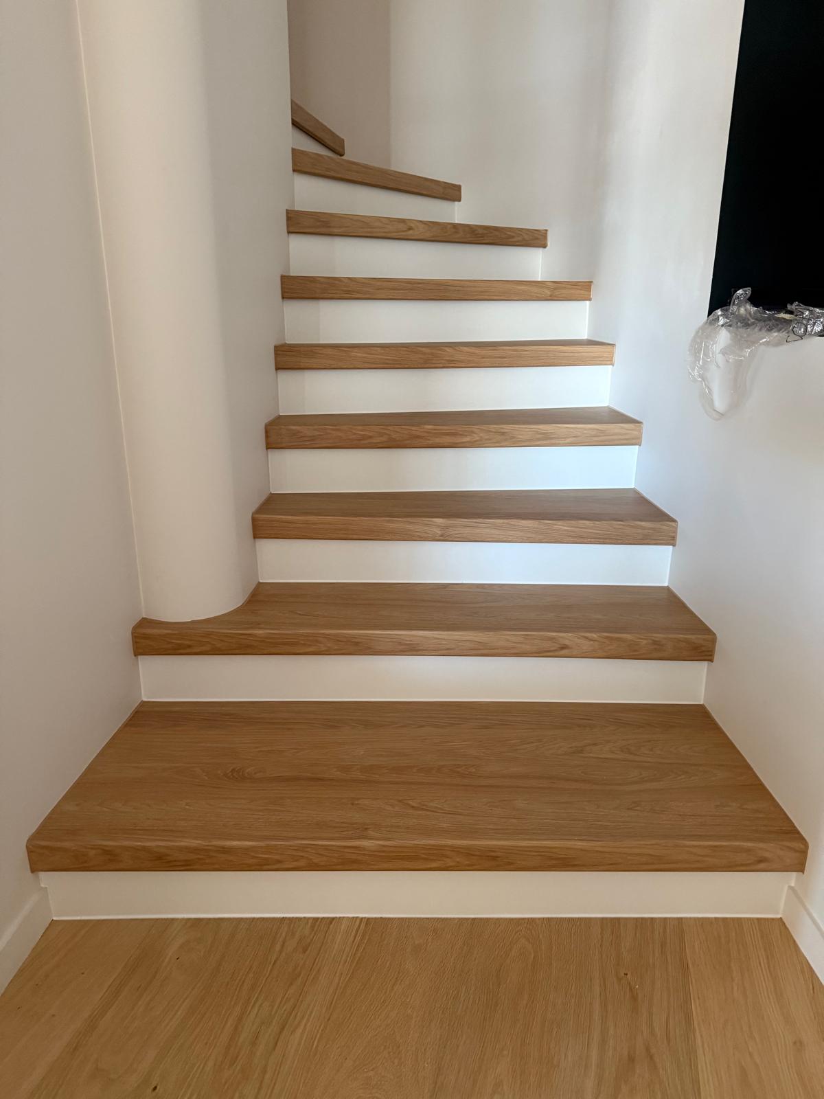 Habillage et r&eacute;novation d&rsquo;escaliers &agrave; Toulon Allauch