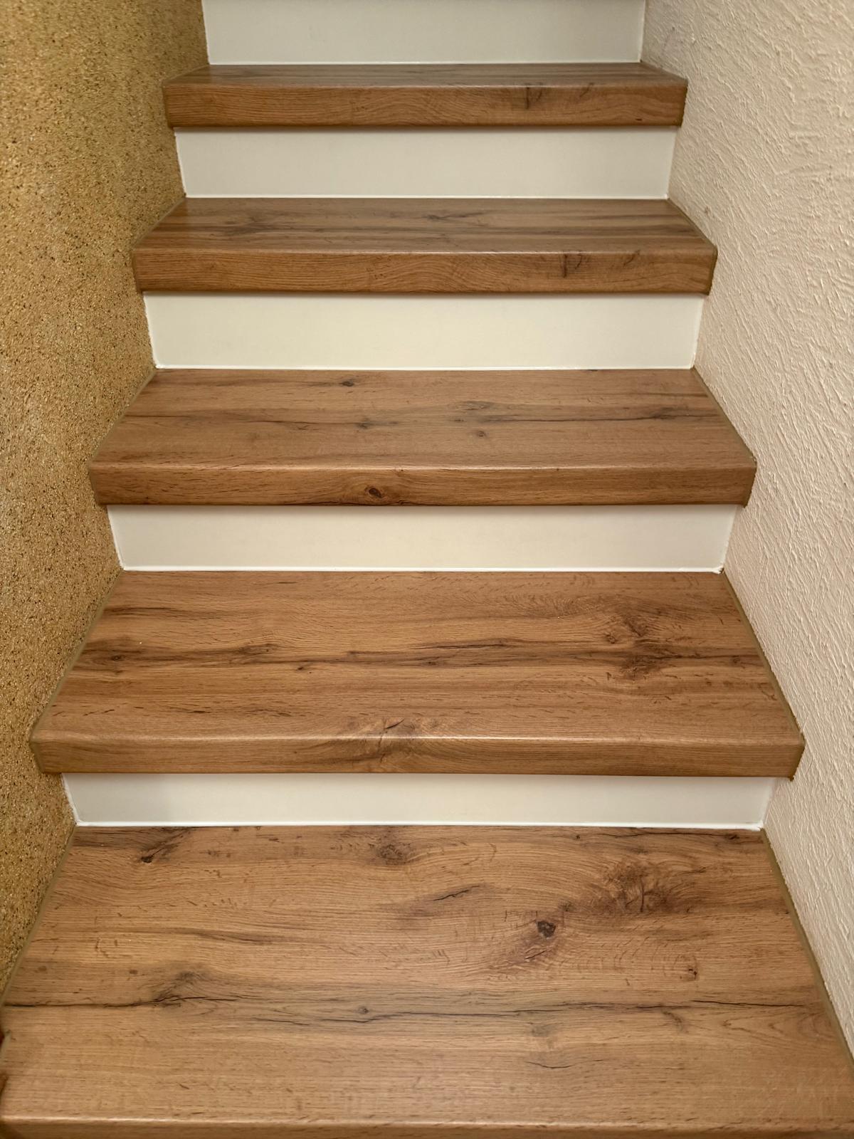 Habillage et r&eacute;novation d&rsquo;escaliers &agrave; Toulon Allauch