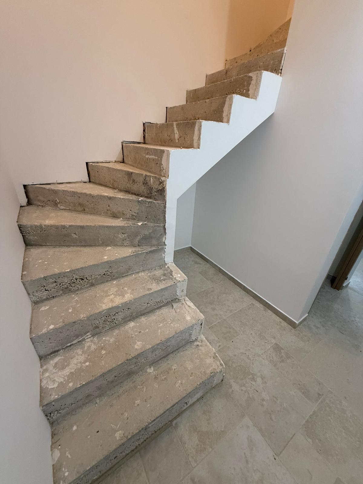 PHOTO 2025 11 24 20 48 14 3 | L’Atelier Des Marches Habillage et rénovation d’escaliers à La Ciotat Aubagne 2