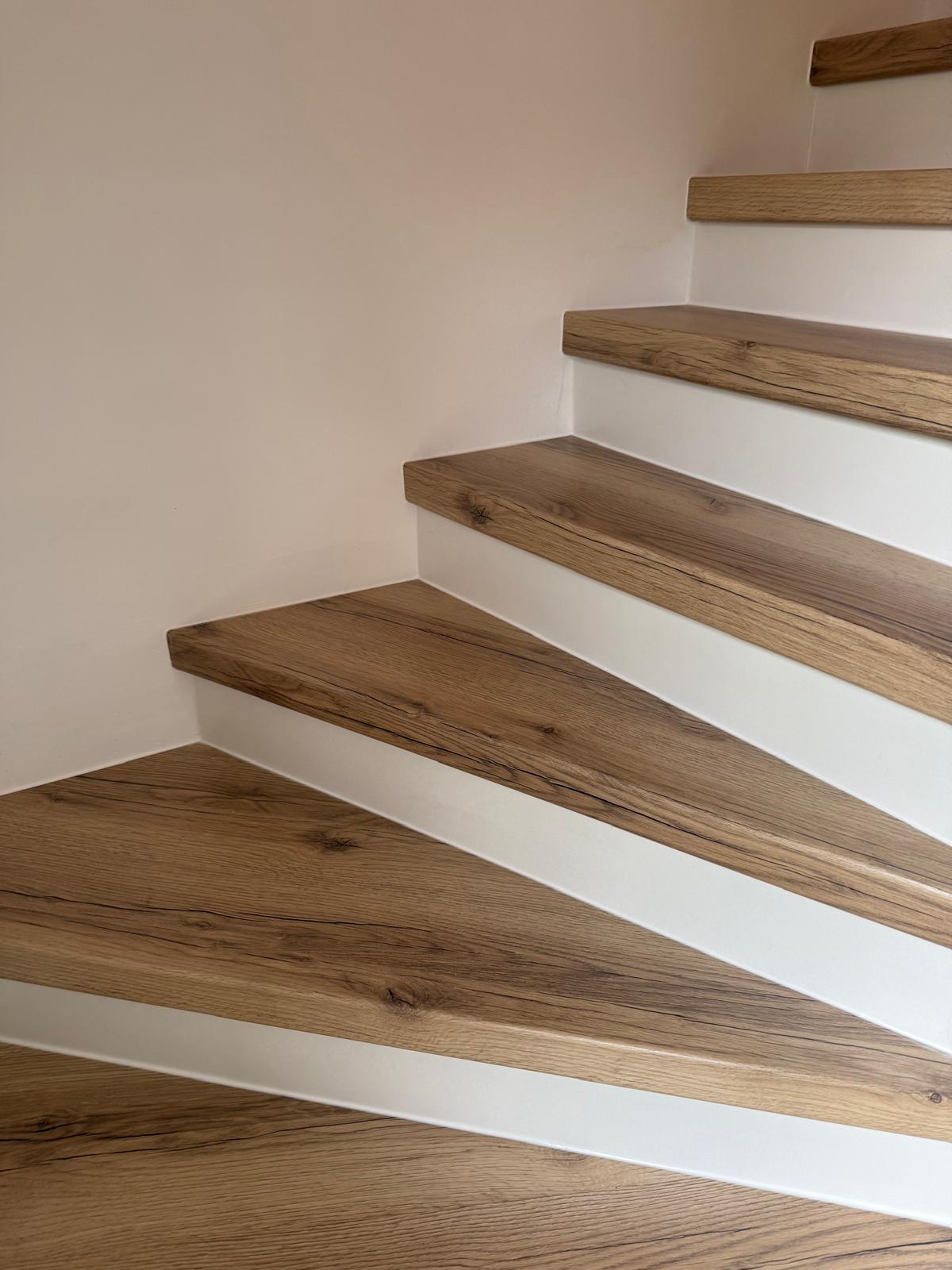 Habillage et r&eacute;novation d&rsquo;escaliers &agrave; Marseille Marignane