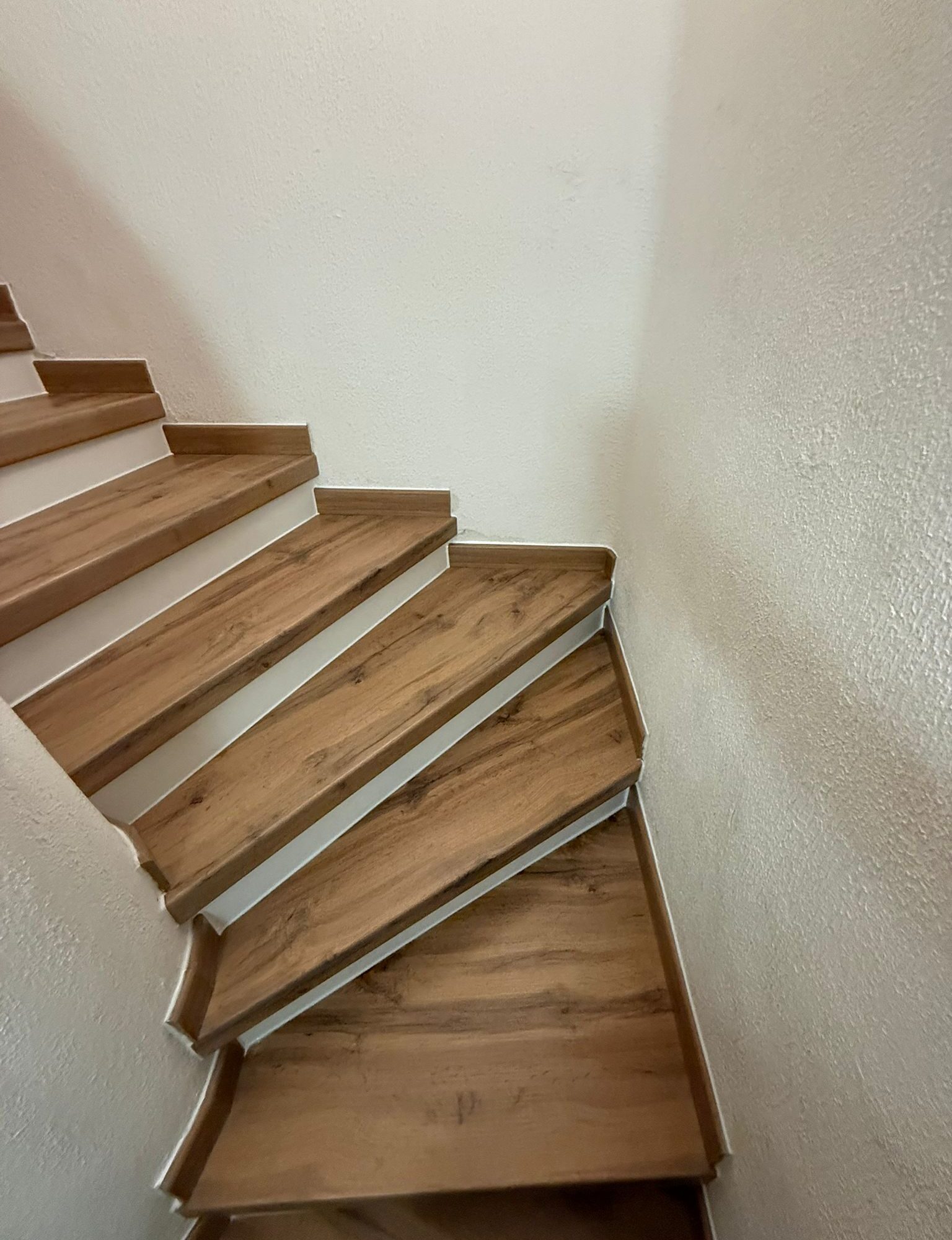 Habillage et r&eacute;novation d&rsquo;escaliers &agrave; Marseille Marseille
