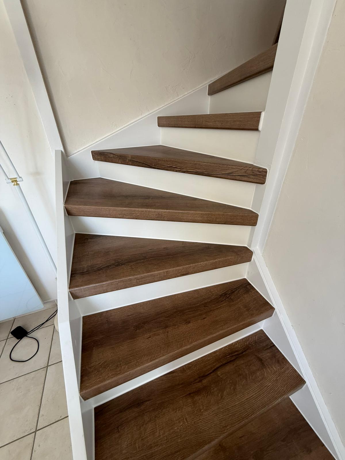 Habillage et r&eacute;novation d&rsquo;escaliers &agrave; Marseille Allauch